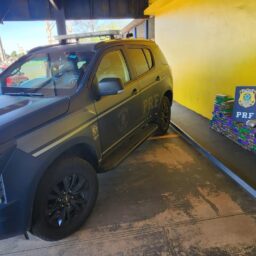 PRF apreende 140 quilos de maconha em carro abordado na BR-153 em Ourinhos