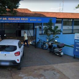Médico é levado à delegacia após cocaína ser encontrada em ESF na região