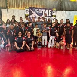 Taekwondo de Marília conquista segundo lugar por equipes na Copa dos Campeões